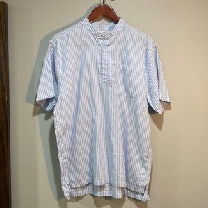 Hugh and Crye unique short sleeve button down, great quality